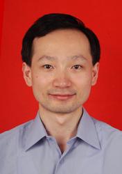 徐  清